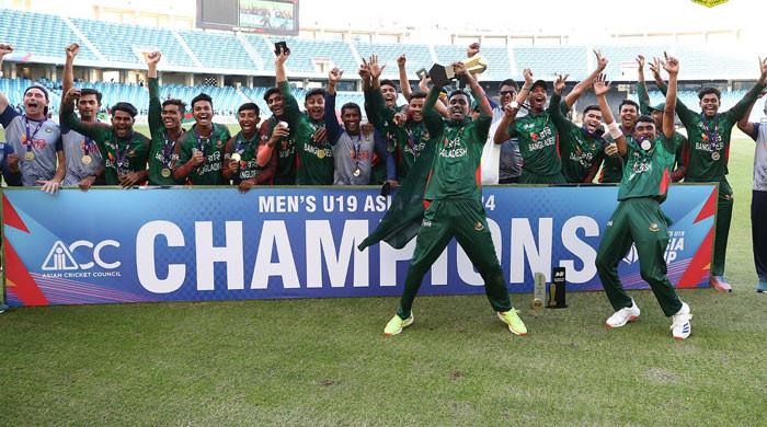 انڈر 19 ایشیا کپ کے فائنل میں بنگلادیش نے بھارت کو شکست دیکر ٹائٹل اپنے نام کرلیا