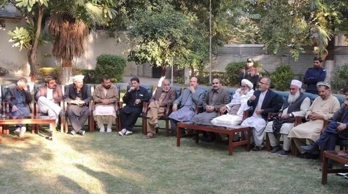 کرم کے معاملے پرگرینڈ جرگے میں فریقین نے امن معاہدے پر دستخط کر دیے