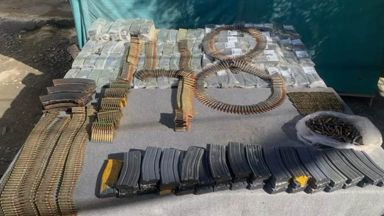 پاک افغان سرحد پر ہتھیاروں کی بڑی کھیپ پاکستان سمگلنگ کی کوشش ناکام