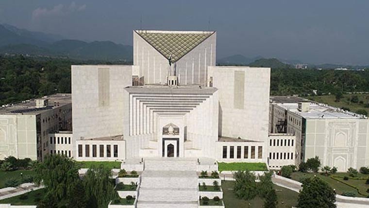 آرٹیکل 245 والی دلیل مان لیں تو فوج اپنے اداروں کا دفاع کیسے کریگی؟ آئینی بنچ