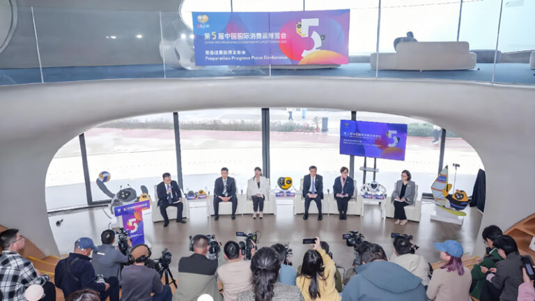 پانچواں چائنا انٹرنیشنل کنزیومر پروڈکٹس ایکسپو13 سے 18 اپریل تک چین کے صوبہ ہائی نان میں منعقد ہوگی