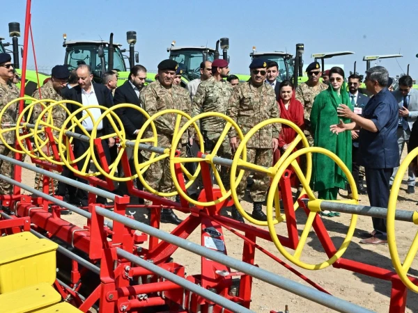 فوج ملکی معاشی ترقی کے عمل میں بھرپور حمایت جاری رکھے گی، آرمی چیف