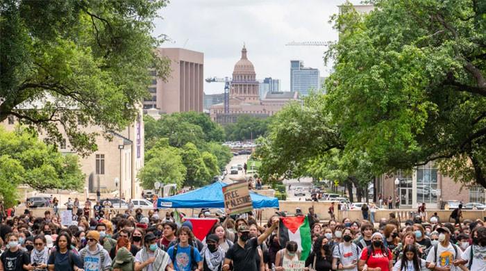 امریکی یونیورسٹیوں میں فلسطین حامی غیر ملکی طلبہ کیخلاف کریک ڈاؤن تیز، ویزے منسوخ