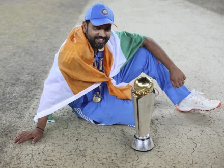 چیمپئنز ٹرافی میں فتح کے بعد بھارتی کرکٹ ٹیم کے کپتان روہت شرما کا ریٹائرمنٹ سے متعلق اعلان