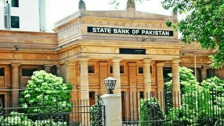 پاکستانی ترسیلات زر نے سابق تمام ریکارڈ توڑ ڈالے، ایک ماہ میں 4 ارب ڈالر موصول