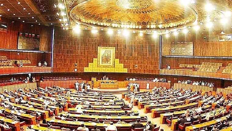 19 پاکستانی کمپنیوں پر امریکی پابندیوں کی تفصیلات قومی اسمبلی میں پیش