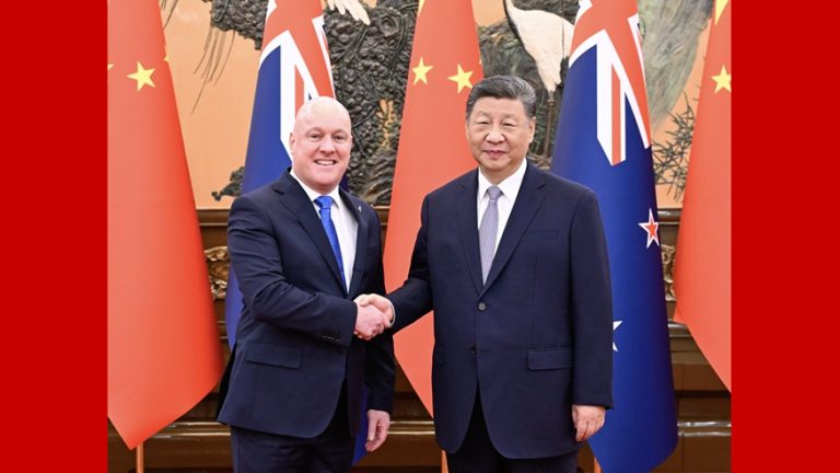 شی جن پھنگ سے نیوزی لینڈ کے وزیر اعظم کرسٹو فر لوکسن کی ملاقات