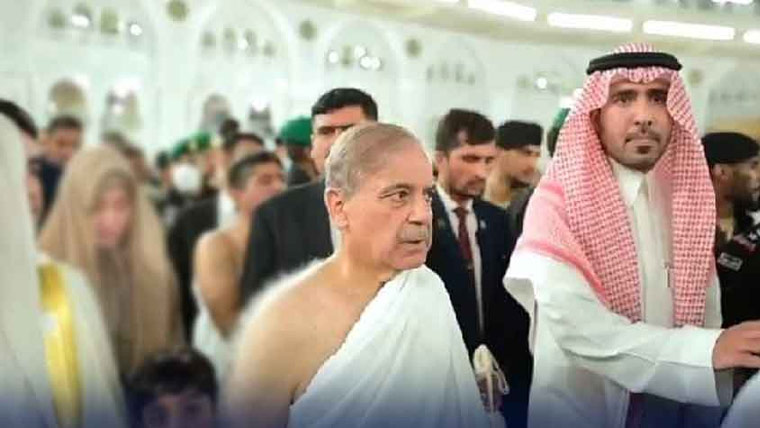 وزیراعظم شہباز شریف نے عمرہ کی سعادت حاصل کر لی