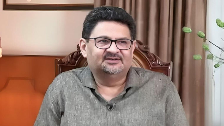 الزامات بے بنیاد، بینظیر انکم سپورٹ پروگرام سے ایک روپیہ نہیں کمایا: مفتاح اسماعیل