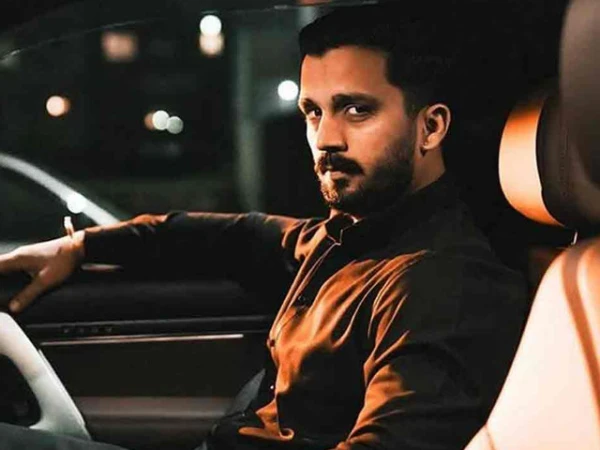 معروف یوٹیوبر رجب بٹ کے گھر پر فائرنگ کا معمہ حل، شوٹرز گرفتار