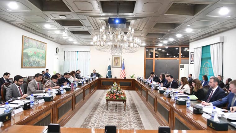 امریکا دہشتگردی کو قابو کرنے میں پاکستان کی کامیابیوں کا معترف، ملکر کام کرنے کا عزم