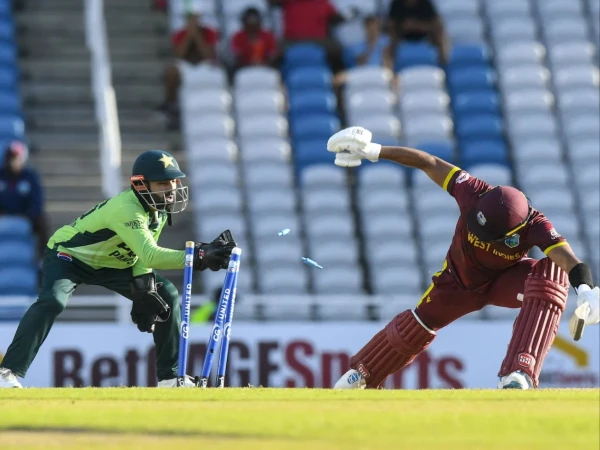 پاکستان اور ویسٹ انڈیز کے درمیان ون ڈے سیریز کا فیصلہ کن میچ آج کھیلا جائے گا