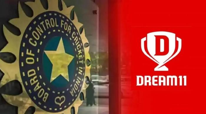 مودی حکومت کا گیمنگ بل بھارتی کرکٹ بورڈ کے گلے پڑ گیا، ڈریم 11 سے 358 کروڑ کا معاہدہ ختم