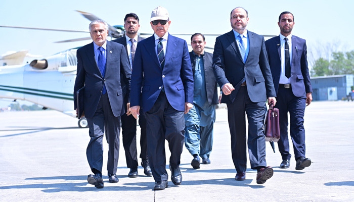 وزیراعظم آج عرب اسلامی سربراہی کانفرنس میں شرکت کیلئے قطر جائیں گے