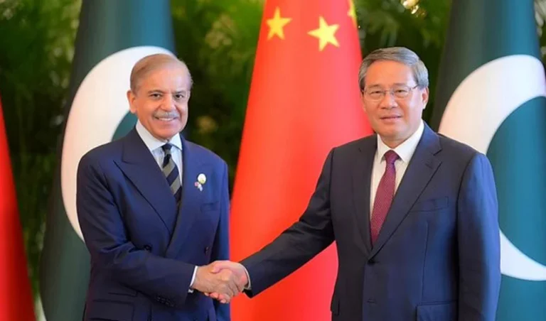 وزیراعظم کی چینی ہم منصب سے ملاقات، 5 نئی راہداریاں مل کر قائم کرنے کا فیصلہ