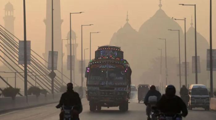 لاہور آج بھی دنیاکے آلودہ ترین شہروں کی فہرست میں پہلے نمبر پر آگیا
