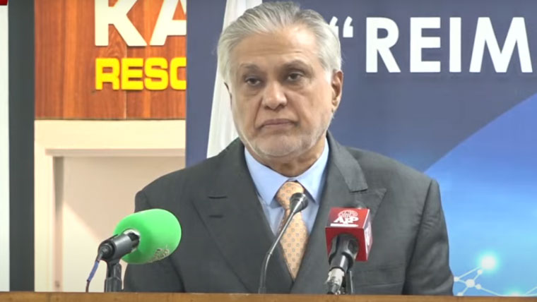 دنیا میں نئے تنازعات امن کیلئے خطرہ، مذاکرات اور سفارتکاری کے حامی ہیں: اسحاق ڈار