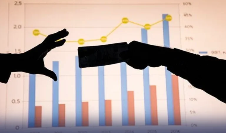 پاکستان میں شفافیت میں اضافہ اور کرپشن میں کمی