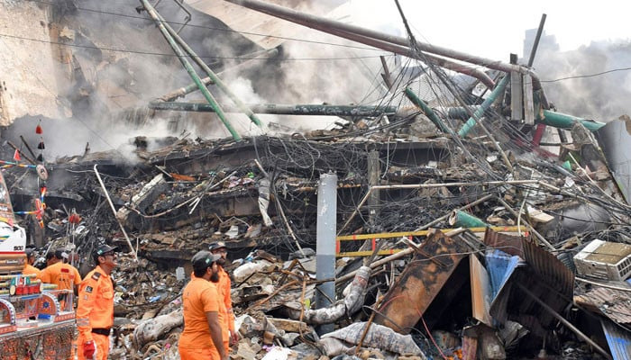 سانحہ گل پلازہ میں جاں بحق مزید 3 افراد کی لاشوں کی شناخت کرلی گئی