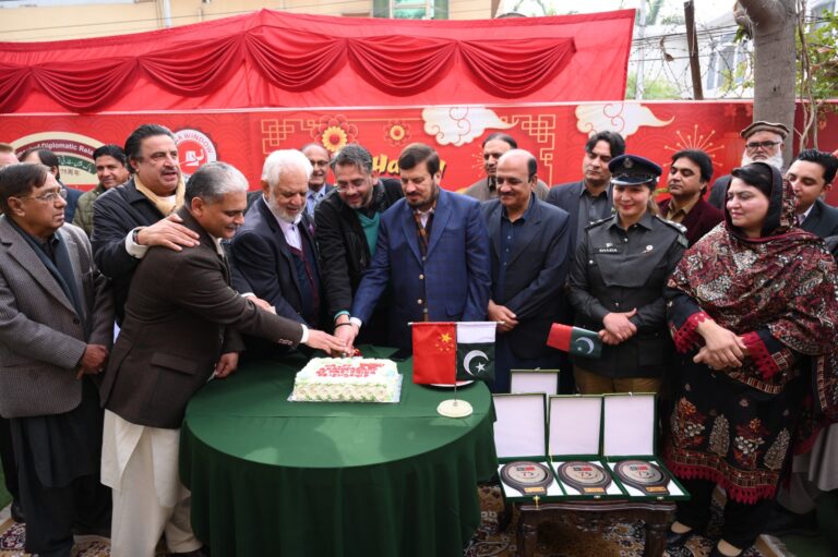 پاکستان چین دوستی وقت اور عالمی تبدیلیوں کے ساتھ مضبوط تر ہوتی جارہی ہے: مزمل اسلم