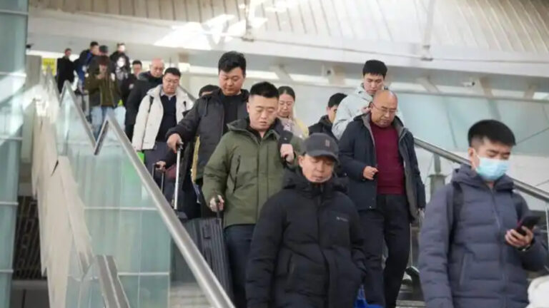 چینی نئے سال کی تعطیلات کے دوران بین العلاقائی ٹرپس کی مجموعی تعداد 2.8 ارب سے تجاوز کر گئی