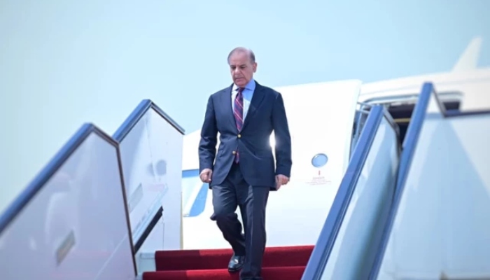 وزیراعظم شہباز شریف غزہ امن بورڈ کے اجلاس میں شرکت کیلئے امریکا پہنچ گئے