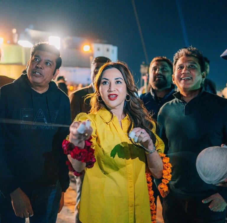 امریکی ناظم الامور نیٹلی بیکر نے بھی لاہور میں بسنت منائی