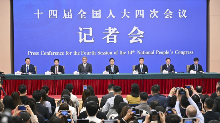 رواں سال چین کی معیشت کے بارے میں مثبت پیش گوئی، این پی سی کی پریس کانفرنس