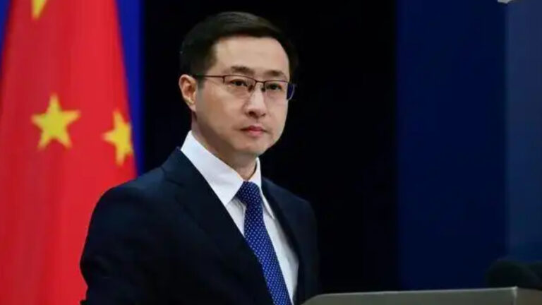 نصابی کتب میں جاپان کی کسی بھی قسم کی تحریف اس حقیقت کو تبدیل نہیں کر سکتی کہ دیاؤ یو جزائر چین کے ہیں، چینی وزارت خارجہ