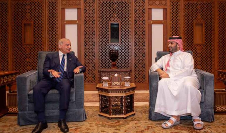 وزیراعظم کی سعودی ولی عہد سے ملاقات، پاکستان کیجانب سے مکمل یکجہتی اور حمایت کا اعادہ