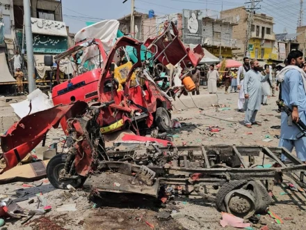 لکی مروت: سرائے نورنگ بازار میں دھماکا،2 پولیس اہلکاروں سمیت 7 افراد جاں بحق، متعدد زخمی