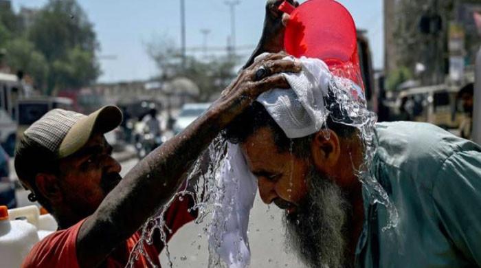 پنجاب اور سندھ کے بیشتر علاقوں میں شدید گرمی، دادو اور جیکب آباد میں پارہ 51 ڈگری ریکارڈ