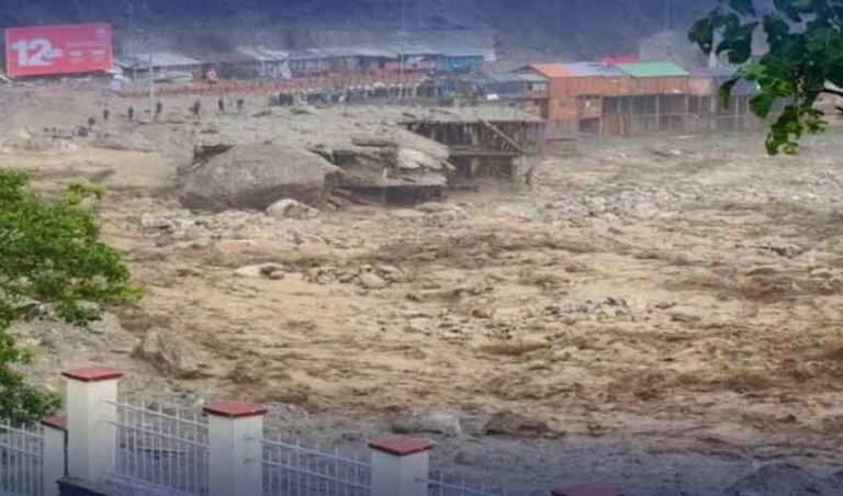 افغانستان میں سیلاب نے تباہی مچا دی،20 افراد جاں بحق، درجنوں لاپتہ