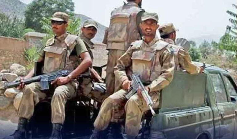 خیبرپختونخوا اور بلوچستان میں سیکیورٹی فورسز کی کارروائیاں، 11 دہشتگرد ہلاک