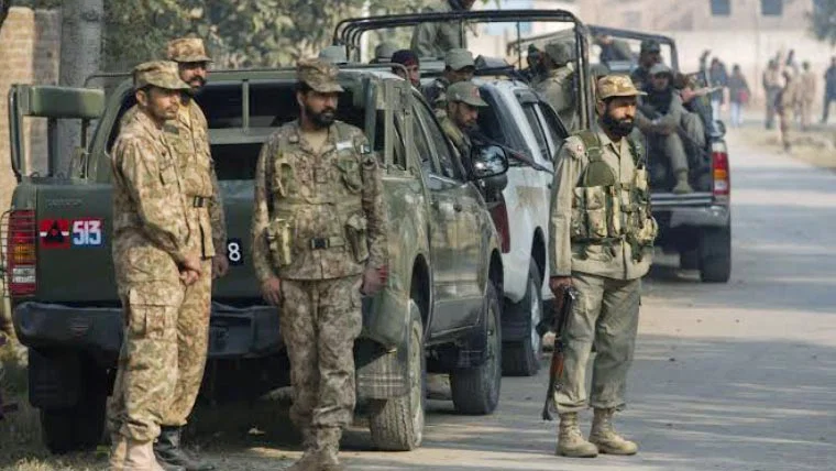 بلوچستان: آپریشن ردالفتنہ 3 کے تحت کارروائیاں، تین دہشت گرد ہلاک، بھاری اسلحہ برآمد