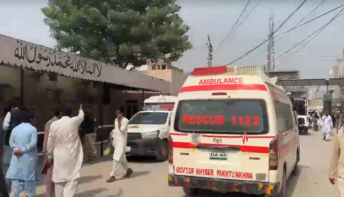 ڈی آئی خان میں فائرنگ کے دو واقعات میں ایف بی آر اور پولیس کے 5 اہلکار شہید
