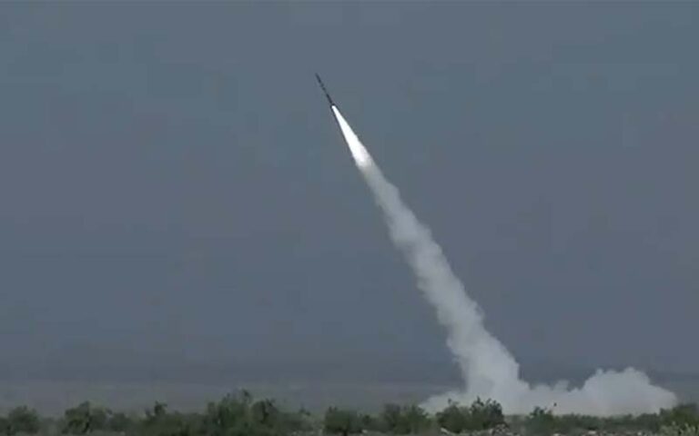 پاک فوج کا فتح 2 ای آر ہائپرسونک بیلسٹک میزائل کا کامیاب تجربہ